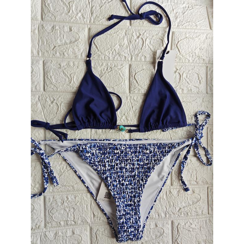 Жіночий купальник розмір верх - S, низ - L