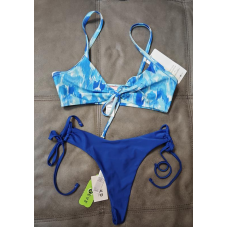 Жіночий купальник розмір верх -M, низ - S