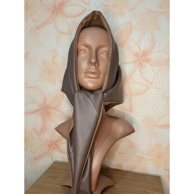 Шкіряна косинка/хустка колір капучіно